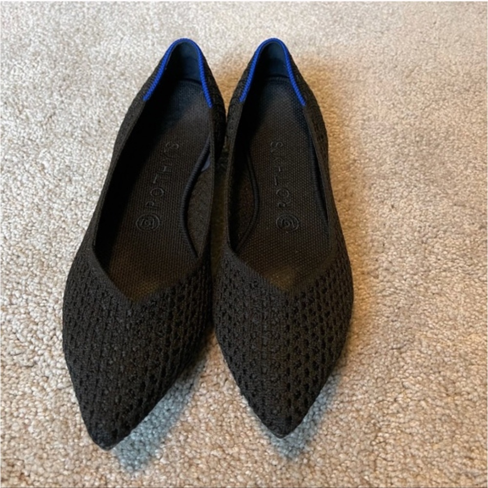 Rothy’s Black Honeycomb Point